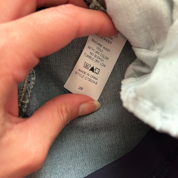 PinkBlush maternity jeans.  Size 28 - Picture 3 of 3